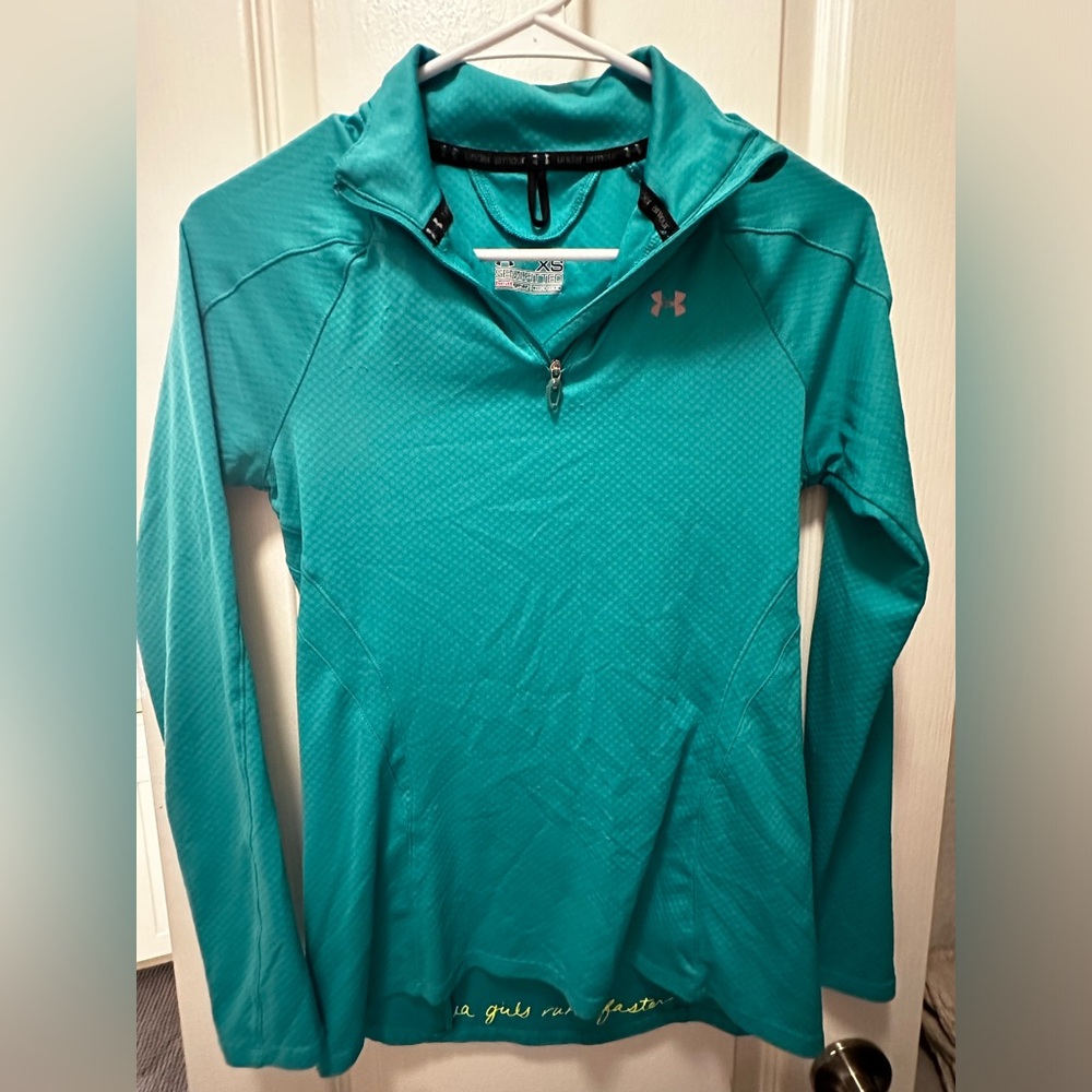Under Armour running long sleeve